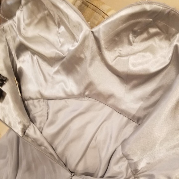 DAVE & JOHNNY SILVER GRAY GOWN SZ 7/8 - Picture 14 of 15